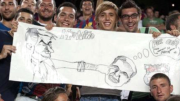 cartaz da torcida sobre José Mourinho (Foto: Reprodução / MundoDeportivo.es)