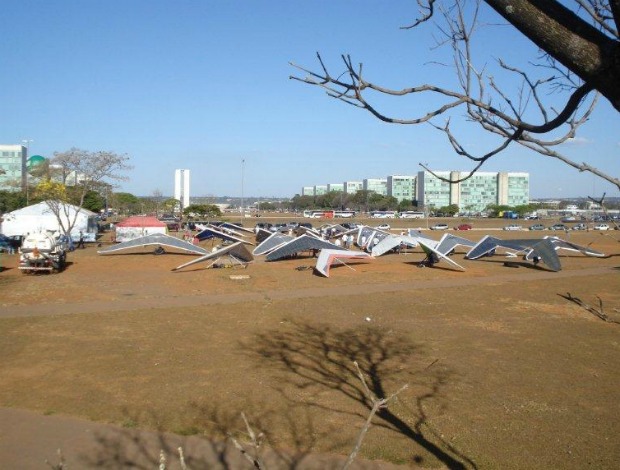 Asa-delta acidente Brasília (Foto: Super Race Brasil)