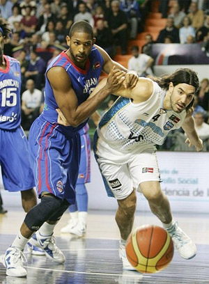Luis Scola da Argentina Al Horford da Dominicana Copa América de basquete (Foto: Divulgação/Fiba)