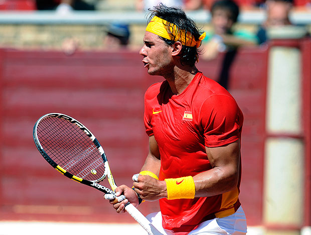 Nadal na partida contra Richard Gasquet na Copa Davis (Foto: AFP)
