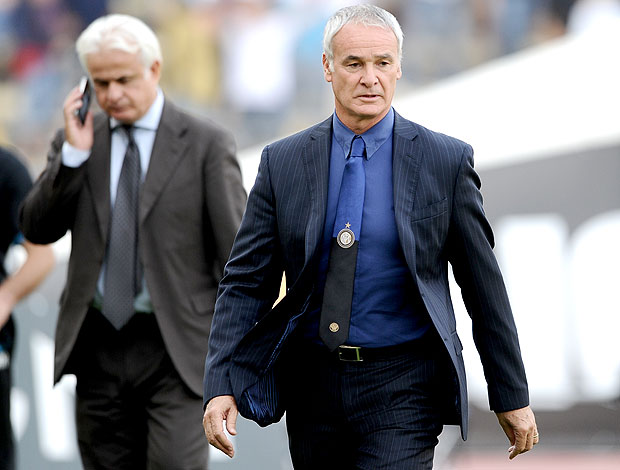 Claudio Ranieri no jogo do Inter de Milão contra o Bologna (Foto: AFP)