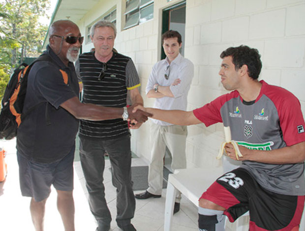 Paulo Cesar Caju visita o Figueirense (Foto: Divulgação/Site Oficial do Figueirense)