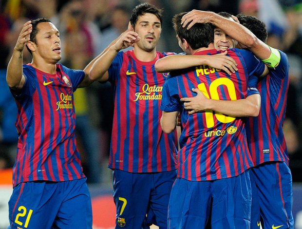 Barcelona comemora gol sobre o Viktoria Plzen (Foto: AFP)
