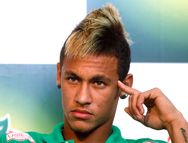 Neymar durante evento (Foto: Reuters)