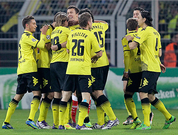   Grosskreutz Borussia Dormtund  x  Olympiacos (Foto: Reuters)