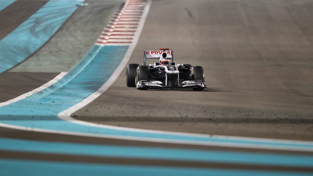 Barrichello no circuito de Yas Marina (Foto: AFP)