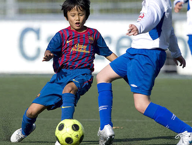 Takefusa Kubo, da base do Barcelona, visto como o Messi japonês (Foto: Divulgação)