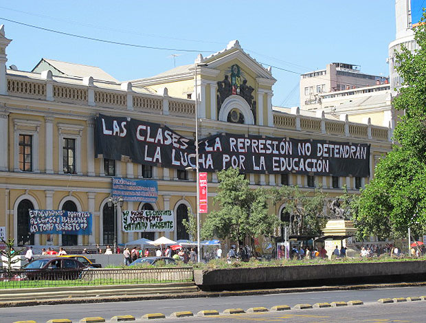 Universidade do Chile em Santiago (Foto: Gustavo Rotstein / Globoesporte.com)
