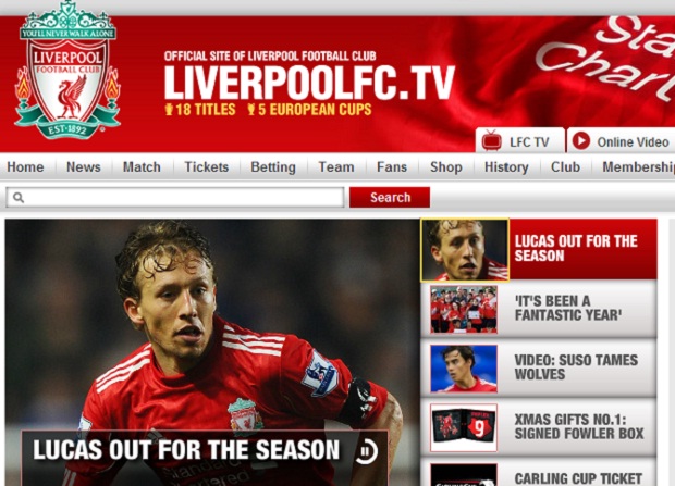 Site do Liverpool confirma lesão de Lucas Leiva (Foto: Reprodução)