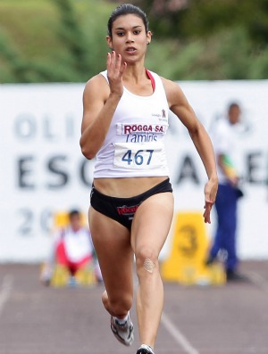 Tamiris de Liz, atletismo, Olimpíadas Escolares em Curitiba (PR) (Foto: Wagner Carmo / Inovafoto)