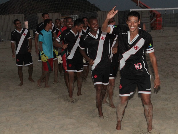 Vasco - futebol de areia - II Taça Rio Cidade da Paz (Foto: Marcus Melgar / Divulgação)