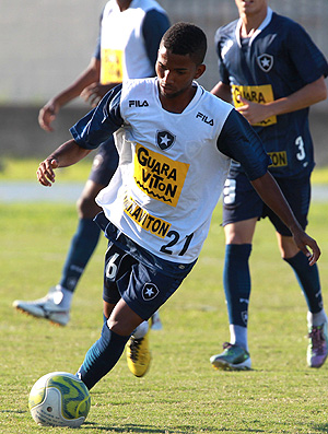 Cidinho, meia do Botafogo (Foto: Divulgação/Botafogo)