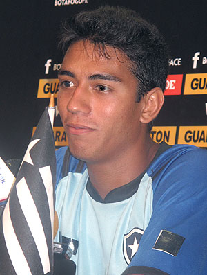 Lucas Zen do Botafogo (Foto: André Casado / Globoesporte.com)
