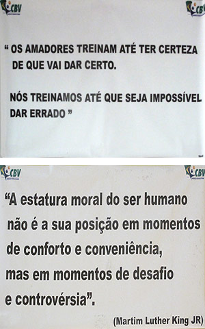 frases no CT da CBV (Foto: Thales Soares / Globoesporte.com)