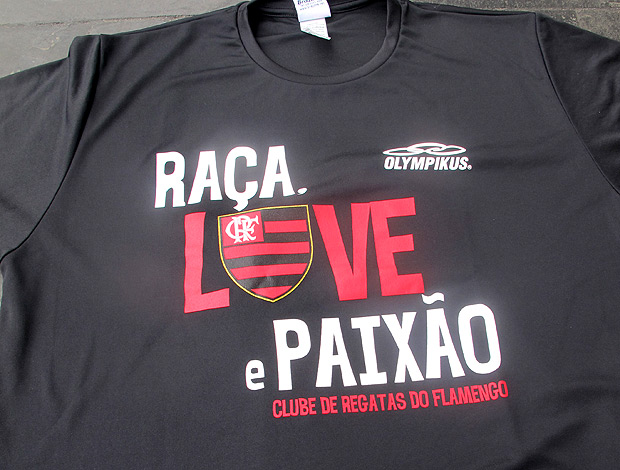 camisa em homenagem a Vagner Love (Foto: Thales Soares / Globoesporte.com)