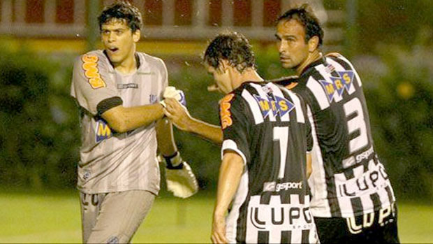 Rodrigo, do Tupi, acredita na equipe em 2012 (Foto: Arquivo pessoal do atleta)