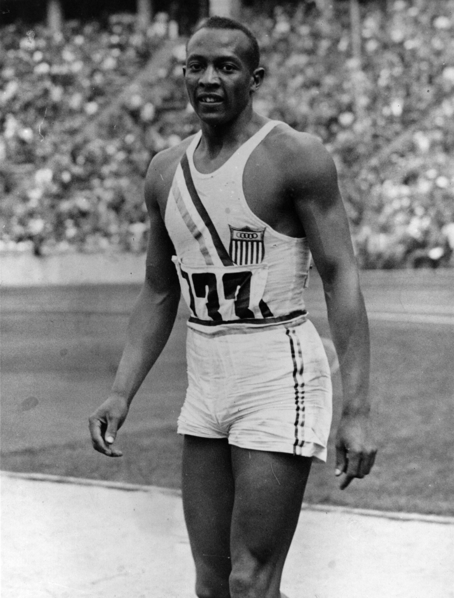 Feito de Jesse Owens nos Jogos de Berlim-36 chega ao 