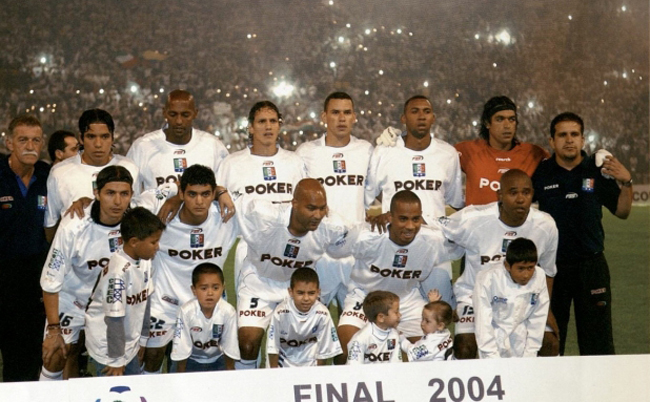 Jogadores do Once Caldas momentos antes da conquista da Copa Libertadores. Foto: AFP