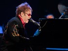 Homem processa Elton John por violação de direitos autorais, diz site