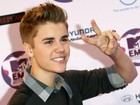 Mãe do suposto filho de Bieber desconfia do 'DNA' feito pelo cantor