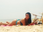Solange Gomes curte praia no Rio
