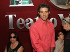 Marcos Pasquim prestigia estreia de peça no Rio