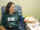 Ex-BBB Juliana Goes doa sangue