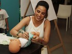 Em chá de bebê, Wanessa aprende a trocar fraldas. Veja mais fotos!