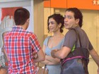 Letícia Sabatella e Rodrigo Santoro vão a shopping carioca