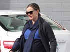 Prestes a dar à luz, Jennifer Garner exibe barrigão