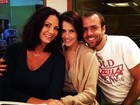 Luiza Brunet encontra Deborah Secco e Roger em churrascaria
