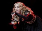 Madonna se apresenta no intervalo do Super Bowl