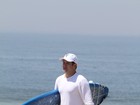 Murilo Benício vai à praia no Rio