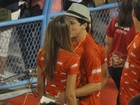 Famosos beijam muito no domingo de carnaval pelo Brasil