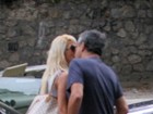 Beija! Beija! Marcos Paulo e Antônia Fontenelle não se desgrudam