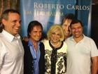 Hebe Camargo prestigia lançamento de DVD de Roberto Carlos