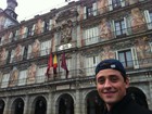 Turistão, Fael circula pelo centro de Madri e fotografa tudo