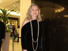 Vera Fischer e outros famosos prestigiam inauguração de loja no Rio