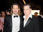 Sem Angelina Jolie, Brad Pitt badala em Cannes