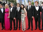 Walter Salles abraça Kristen Stewart no tapete vermelho de Cannes