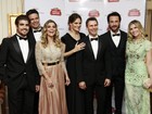 Famosos prestigiam pré-estreia de filme de Rodrigo Santoro em Cannes