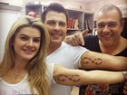 Mirella e Ceará fazem tatuagens idênticas para selar o relacionamento