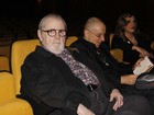 Jô Soares e Dan Stulbach prestigiam estreia de peça em São Paulo