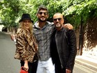 Vizinhos em Londres, Kate Moss e George Michael se encontram na rua
