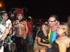 Ex-BBB Dicesar participa de Parada do Orgulho Gay no interior do Ceará