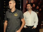 Victor Valdés, goleiro do Barcelona, vai a restaurante de São Paulo