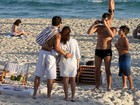 Alexandre Pato e Barbara Berlusconi vão à praia no Rio de Janeiro