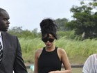 Rihanna vai ao enterro da avó em Barbados, sua terra natal