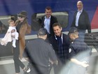 Rostinho da filha de Sarkozy e Carla Bruni é clicado pela primeira vez