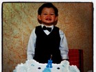 Alexandre Pato posta foto de quando era criança com bolo de aniversário